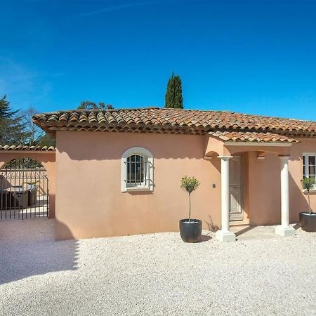 Roquebrune-Sur-Argens, Villa 2 Pieces, 4 Personnes Εξωτερικό φωτογραφία